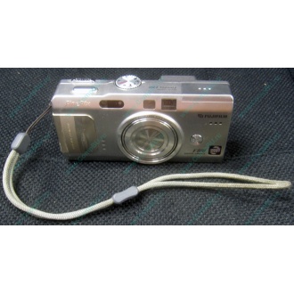 Фотоаппарат Fujifilm FinePix F810 (без зарядного устройства) - Хасавюрт